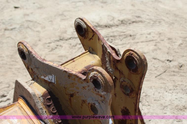 image for item I1509 Case 580 backhoe bucket