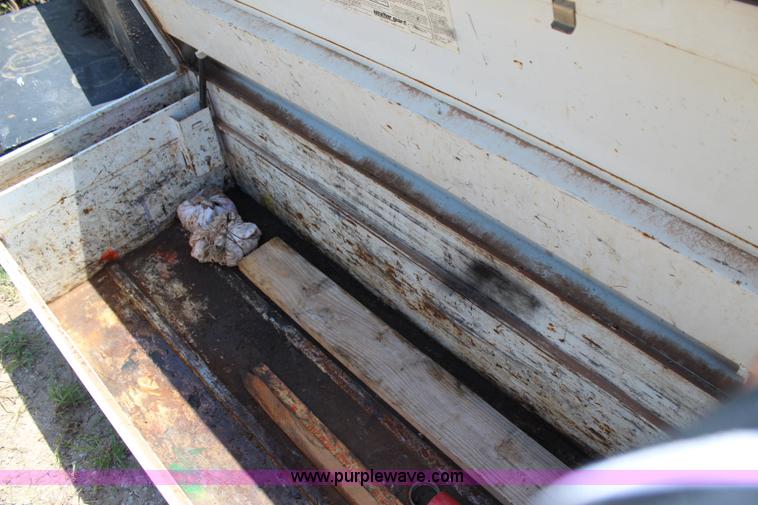 image for item I1519 Just-Rite storage locker