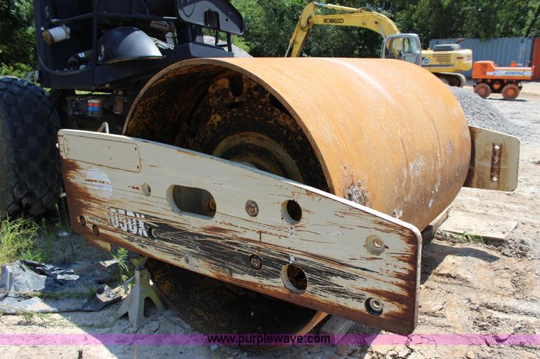 image for item I1521 Ingersoll Rand 30105DXTF smooth drum vibratory roller