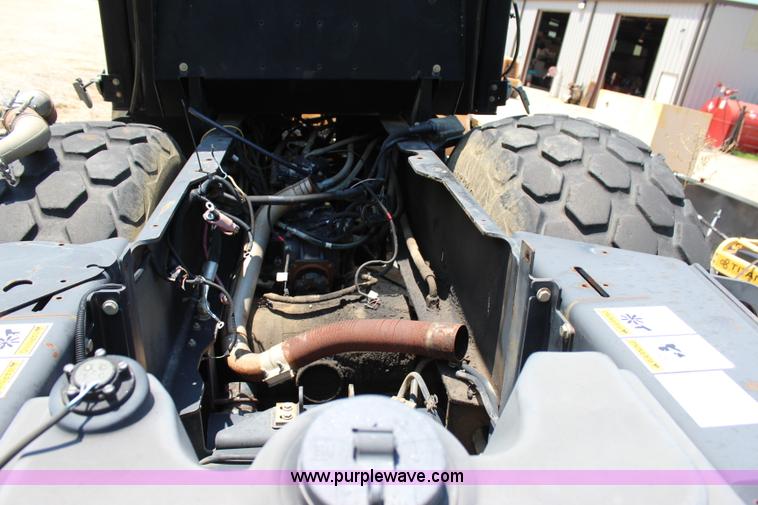 image for item I1521 Ingersoll Rand 30105DXTF smooth drum vibratory roller