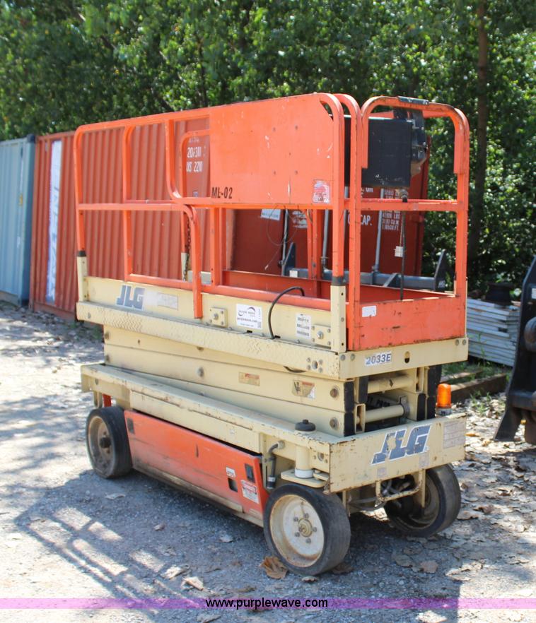 image for item I1522 1997 JLG 2033-5 electric scissor lift