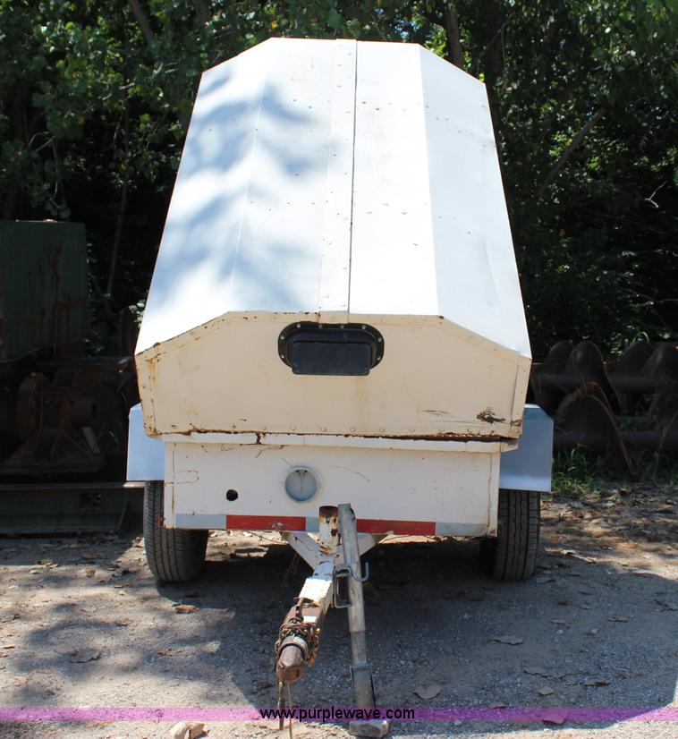 image for item I1525 Red-d-arc ZR-8 welder