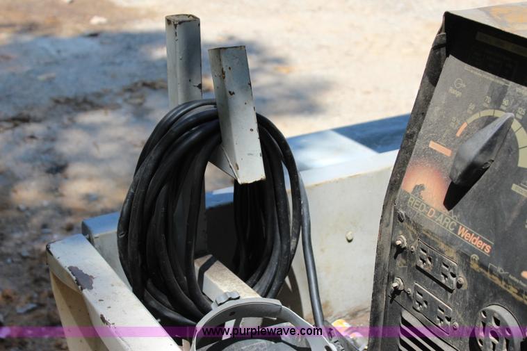 image for item I1525 Red-d-arc ZR-8 welder