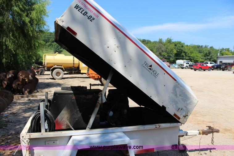 image for item I1525 Red-d-arc ZR-8 welder