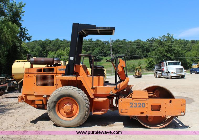 image for item I1526 Hamm 2320A single drum compactor