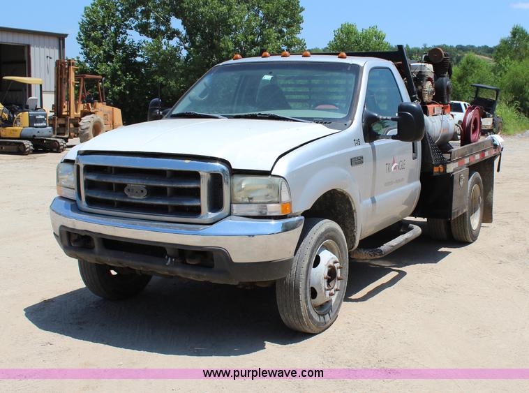 image for item I1527 1999 Ford F550 Super Duty flatbed truck