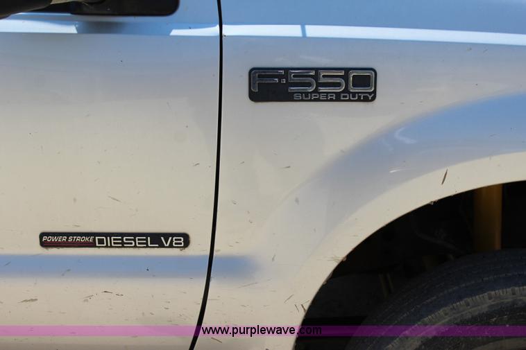 image for item I1527 1999 Ford F550 Super Duty flatbed truck