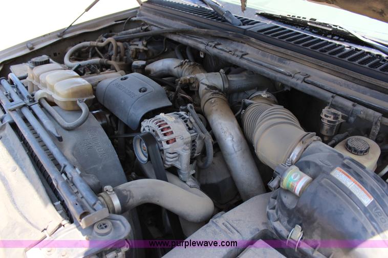 image for item I1527 1999 Ford F550 Super Duty flatbed truck