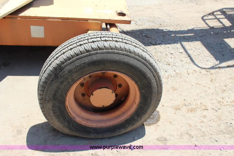 image for item I1529 1996 JLG 40HA boom lift