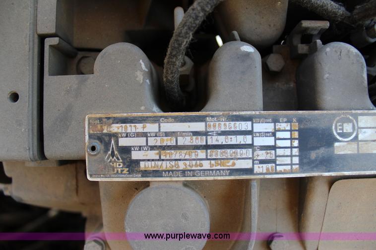 image for item I1529 1996 JLG 40HA boom lift