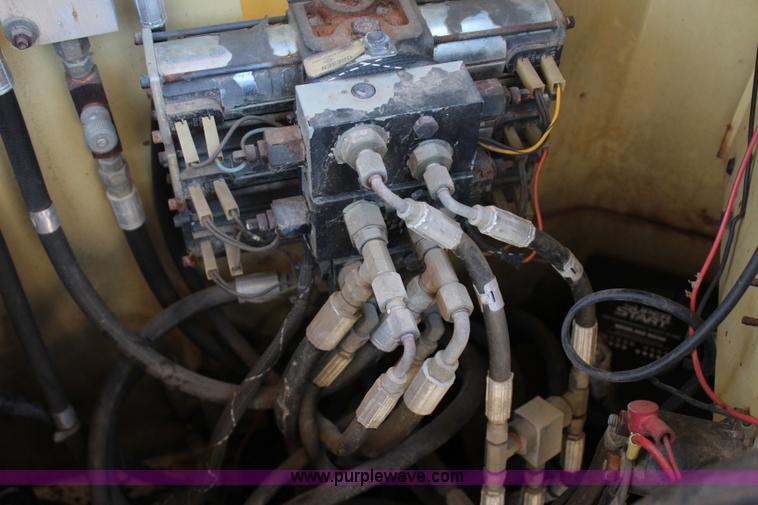 image for item I1529 1996 JLG 40HA boom lift