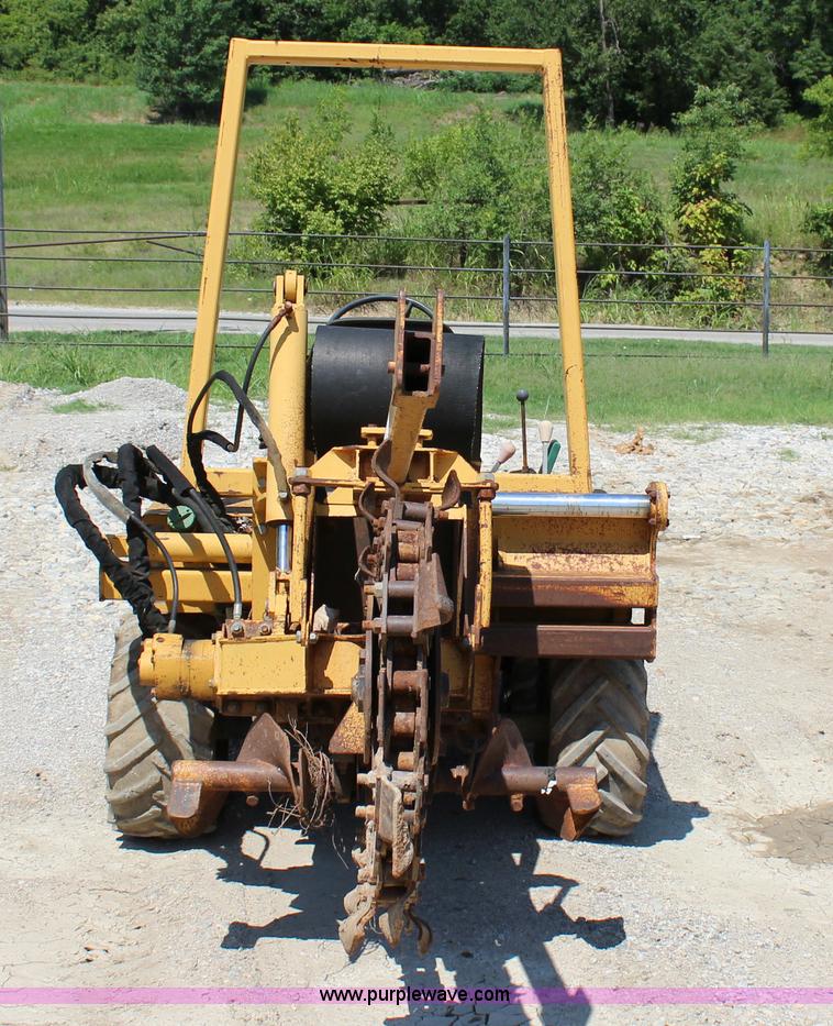 image for item I1533 Vermeer V3550A trencher