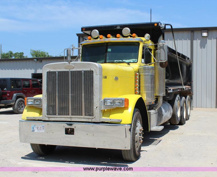 image for item I1534 1996 Peterbilt 379 dump truck