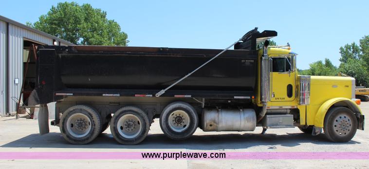 image for item I1534 1996 Peterbilt 379 dump truck