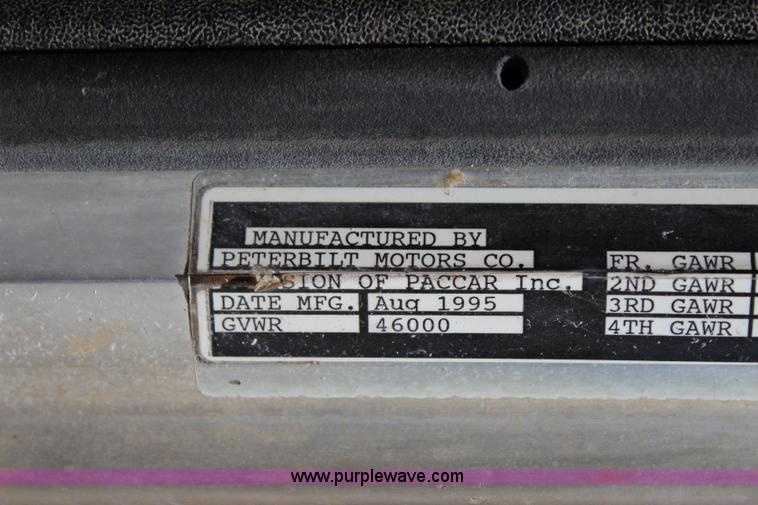 image for item I1534 1996 Peterbilt 379 dump truck