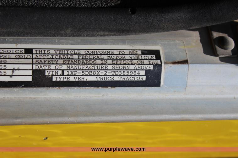 image for item I1534 1996 Peterbilt 379 dump truck