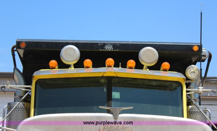 image for item I1534 1996 Peterbilt 379 dump truck
