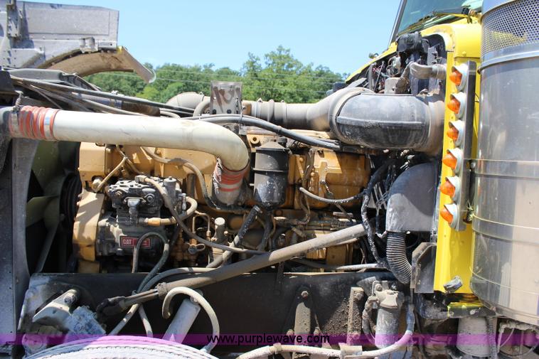 image for item I1534 1996 Peterbilt 379 dump truck