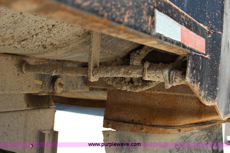 image for item I1534 1996 Peterbilt 379 dump truck