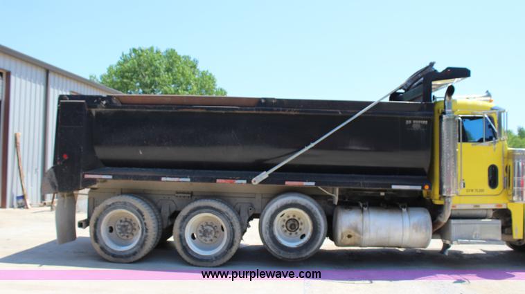 image for item I1534 1996 Peterbilt 379 dump truck