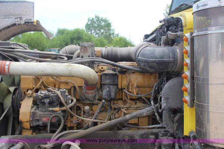 image for item I1534 1996 Peterbilt 379 dump truck