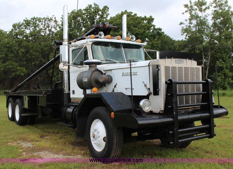 image for item I1546 1982 Autocar DC64B winch truck