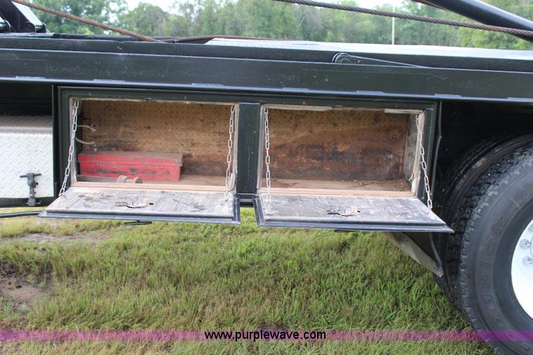 image for item I1546 1982 Autocar DC64B winch truck