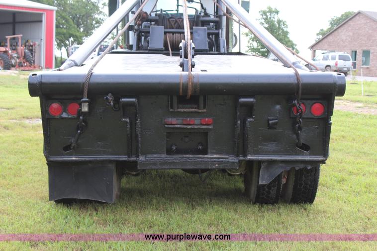 image for item I1546 1982 Autocar DC64B winch truck