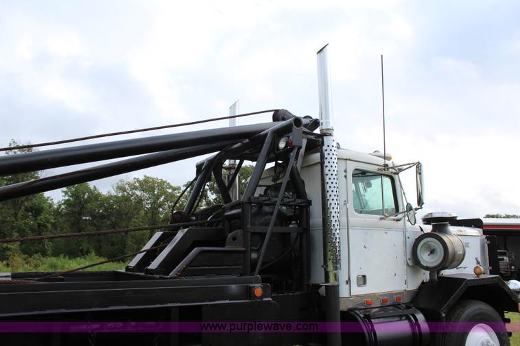 image for item I1546 1982 Autocar DC64B winch truck