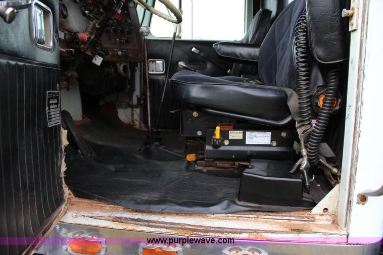 image for item I1546 1982 Autocar DC64B winch truck