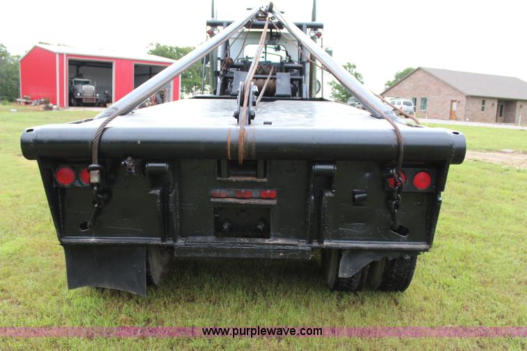 image for item I1546 1982 Autocar DC64B winch truck