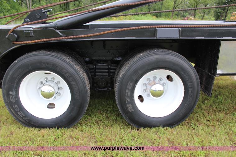 image for item I1546 1982 Autocar DC64B winch truck