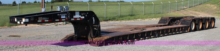 image for item I1590 2007 Etnyre Blackhawk lowboy trailer