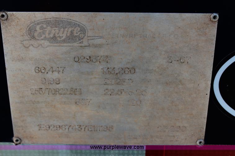 image for item I1590 2007 Etnyre Blackhawk lowboy trailer