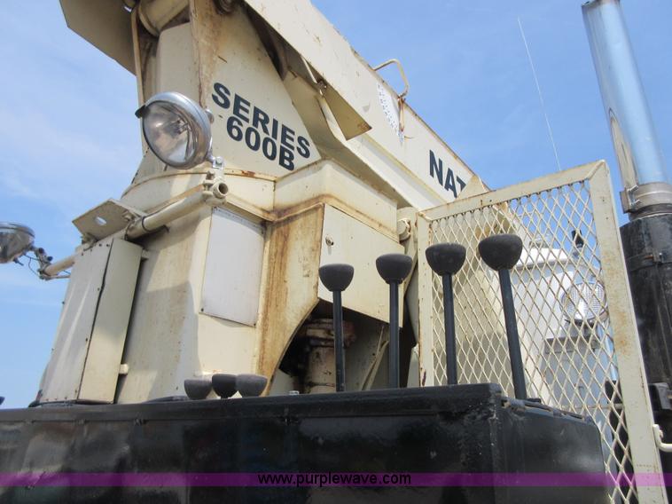 image for item I2023 1989 Mack RW713 crane truck