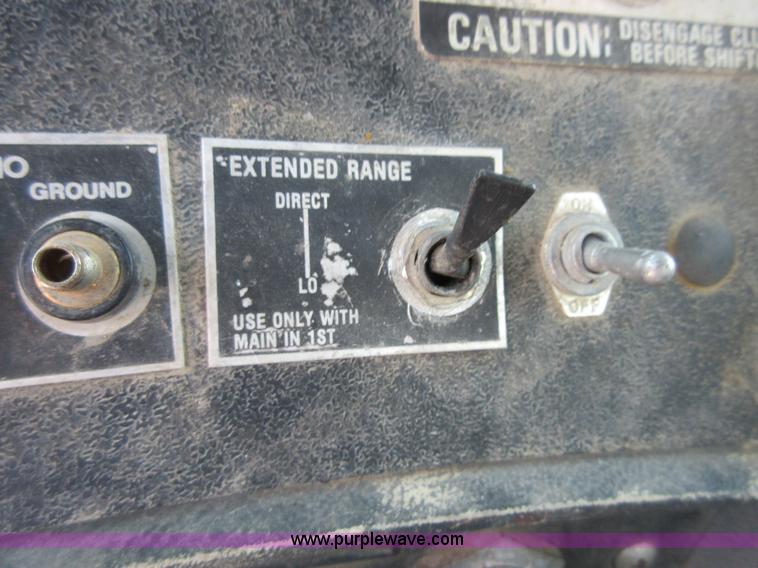 image for item I2023 1989 Mack RW713 crane truck