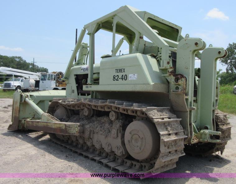 image for item I2024 Terex 82-40 dozer