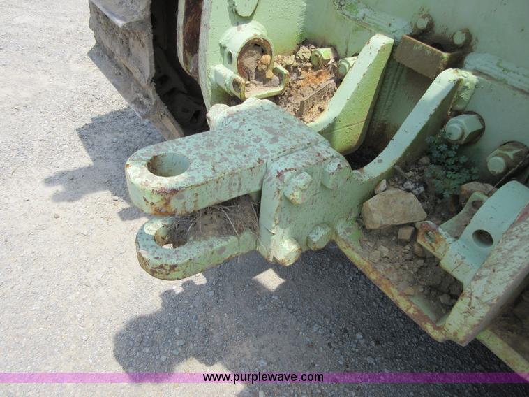 image for item I2024 Terex 82-40 dozer