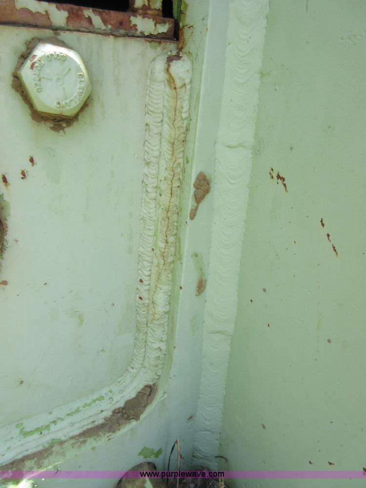 image for item I2024 Terex 82-40 dozer