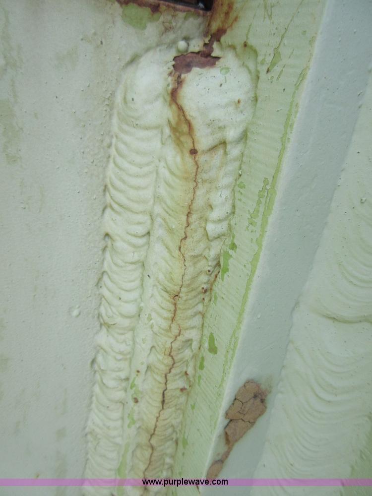 image for item I2024 Terex 82-40 dozer