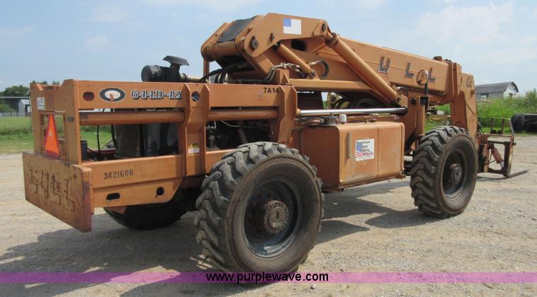 image for item I2027 Lull 644B-42 telehandler