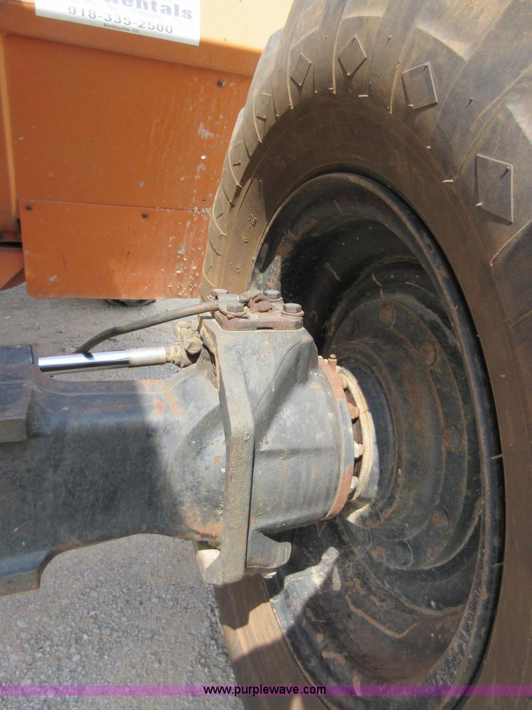 image for item I2027 Lull 644B-42 telehandler