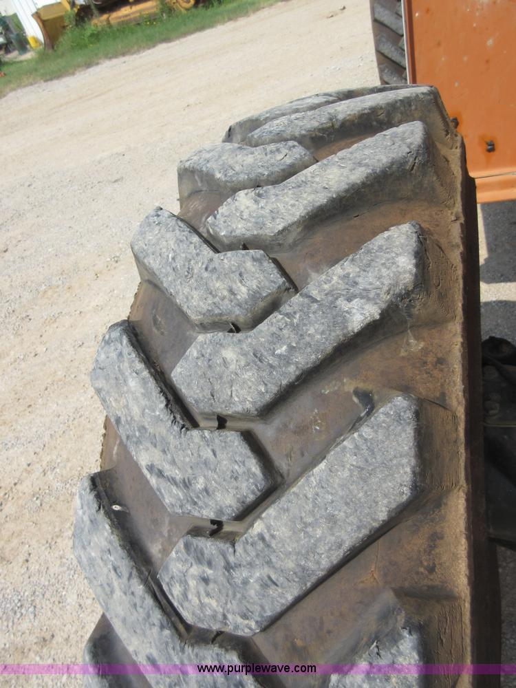 image for item I2027 Lull 644B-42 telehandler