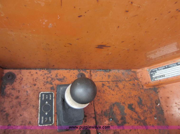 image for item I2027 Lull 644B-42 telehandler