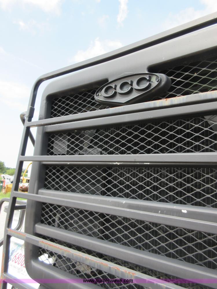 image for item I2028 1979 Am General M916 semi truck