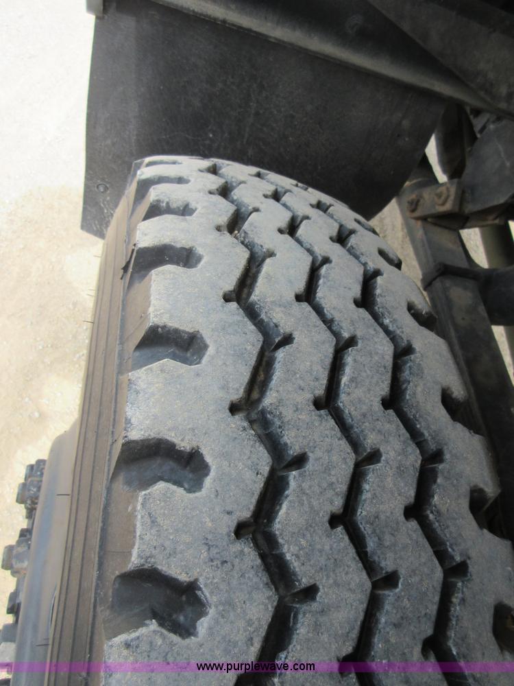 image for item I2028 1979 Am General M916 semi truck