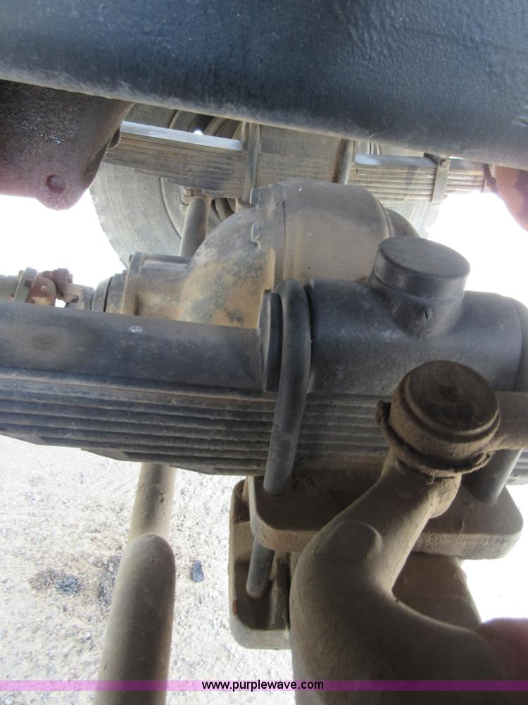 image for item I2028 1979 Am General M916 semi truck