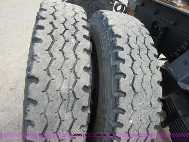 image for item I2028 1979 Am General M916 semi truck