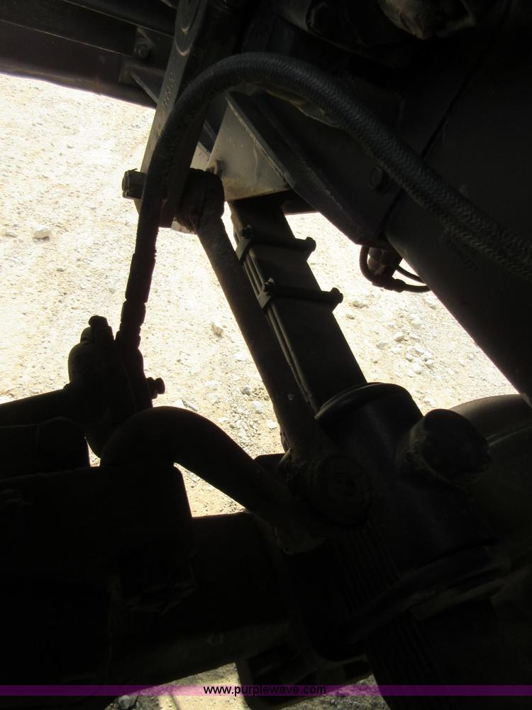 image for item I2028 1979 Am General M916 semi truck