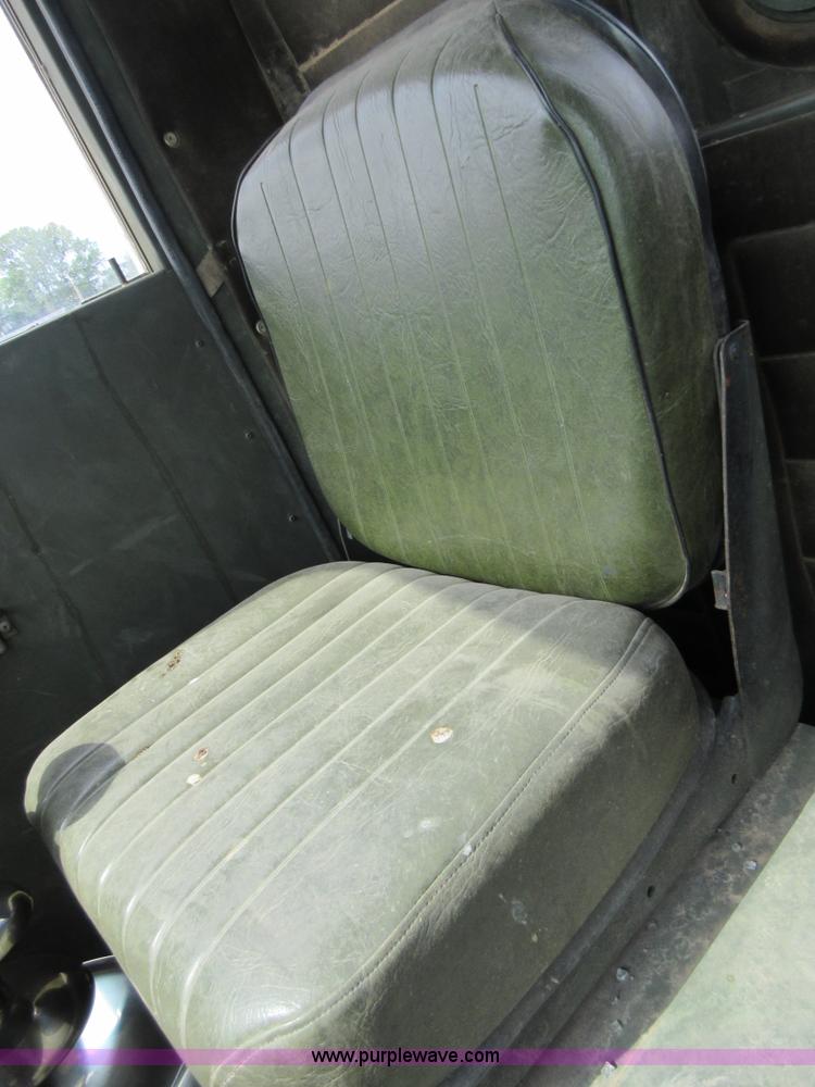 image for item I2028 1979 Am General M916 semi truck